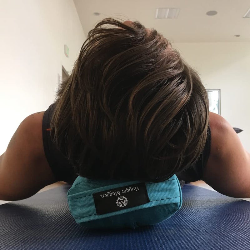 Hugger Mugger Pranayama Yoga Bolster (Blue) - Image 3